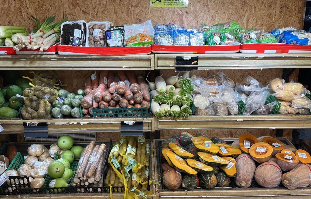 香港街市買餸指南，新鮮時令蔬菜瓜類食材陳列